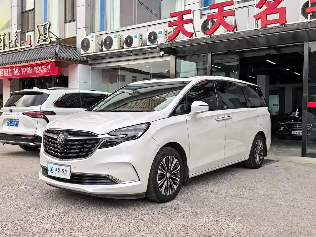 Buick GL8 2021 из CN, фото 1