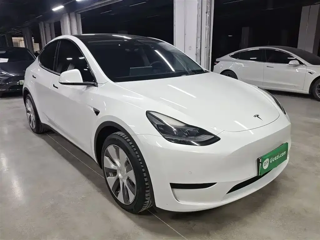 Tesla Model Y 2022 из CN, фото 8