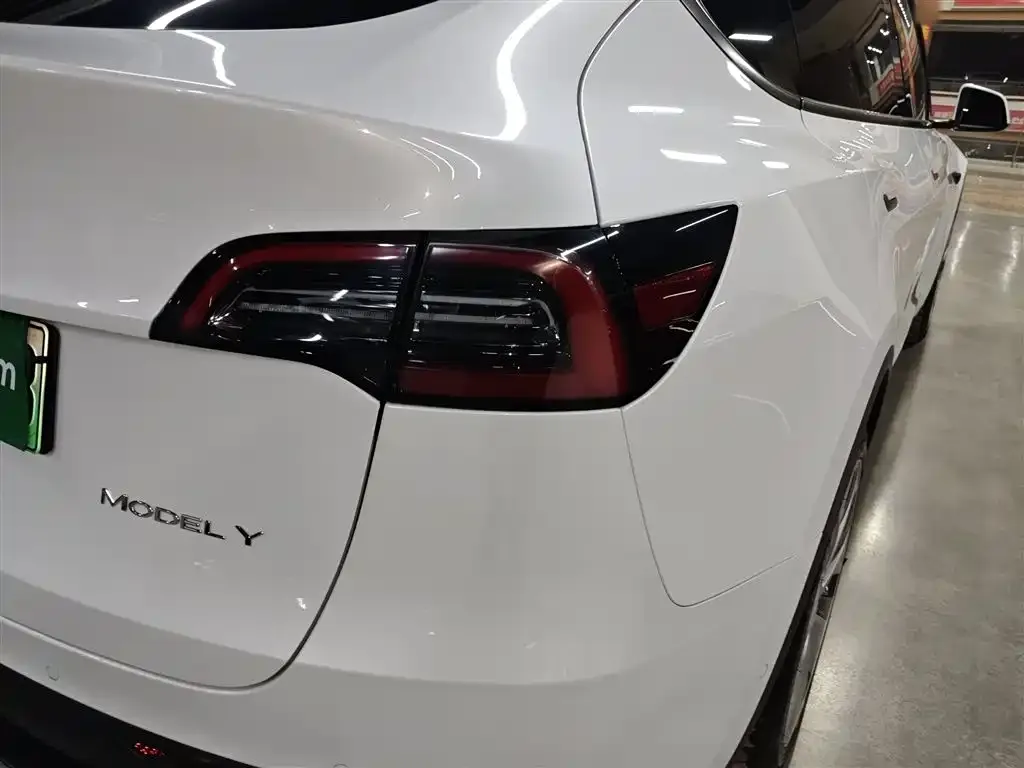 Tesla Model Y 2022 из CN, фото 7