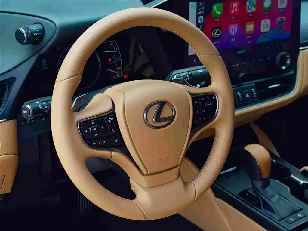 Lexus ES 2025 из CN, фото 9