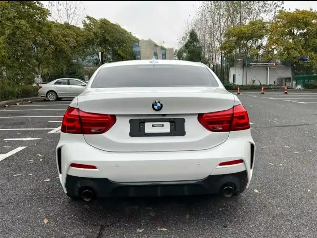 BMW 1 Series 2022 из CN, фото 6