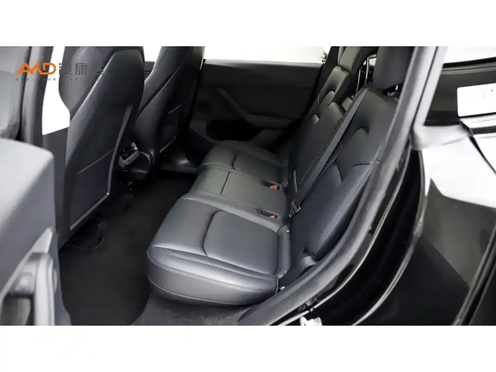 Tesla Model Y 2024 из CN, фото 8