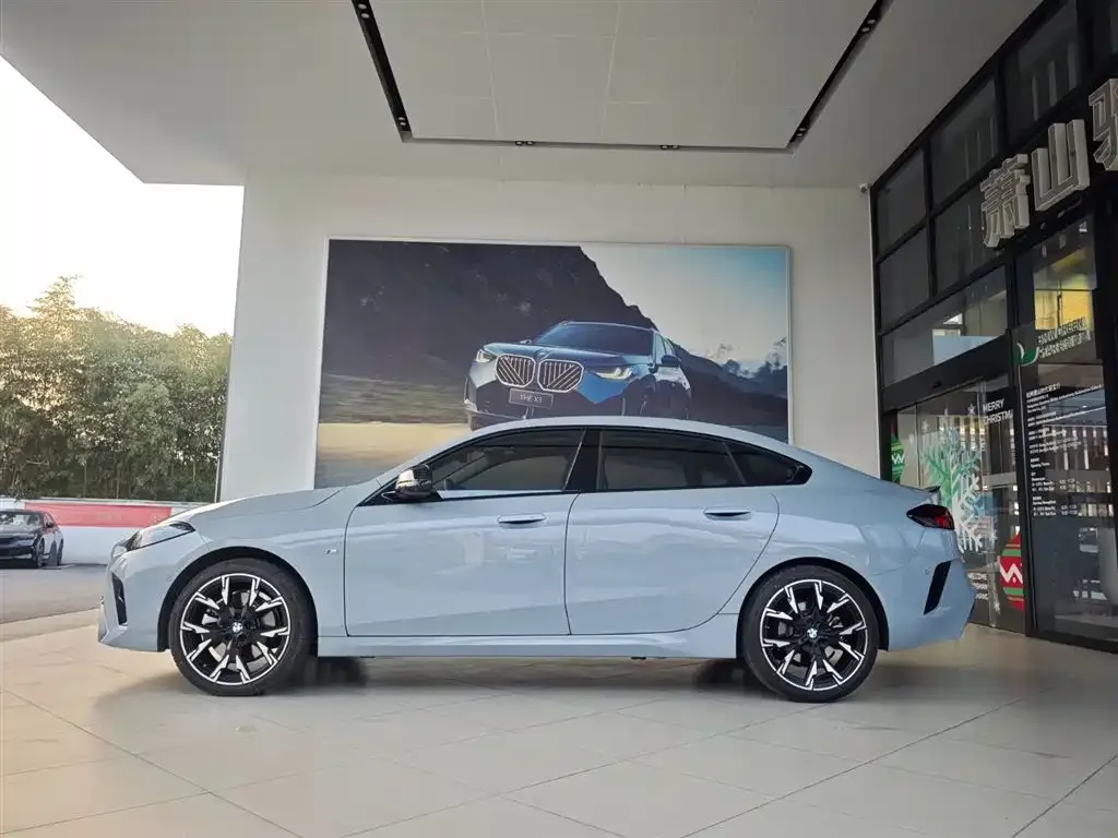 BMW 2 Series 2025 из CN, фото 10