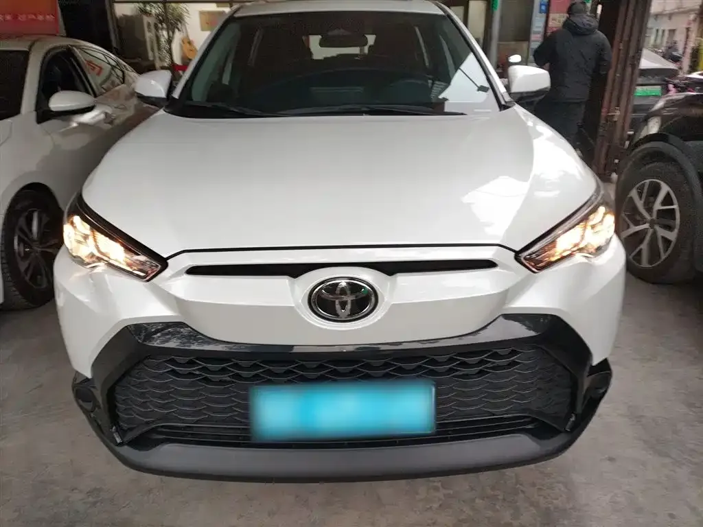 Toyota Frontlander 2024 из CN, фото 8