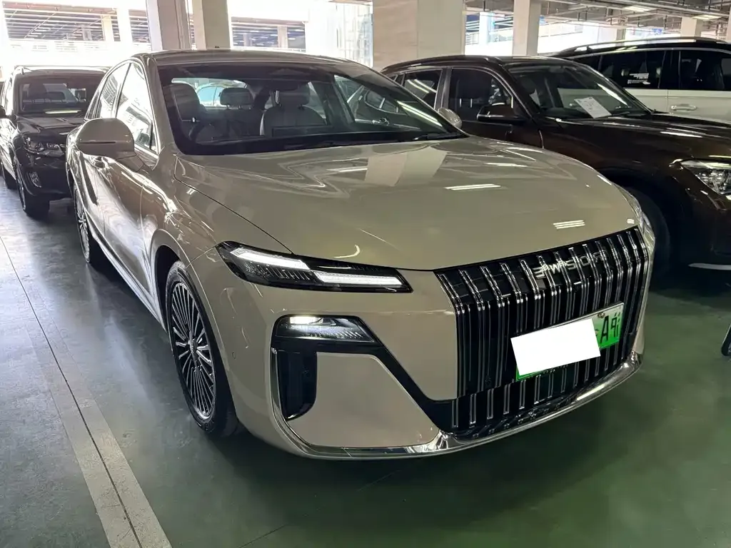 Roewe M7 DMH 2025 из CN, фото 3