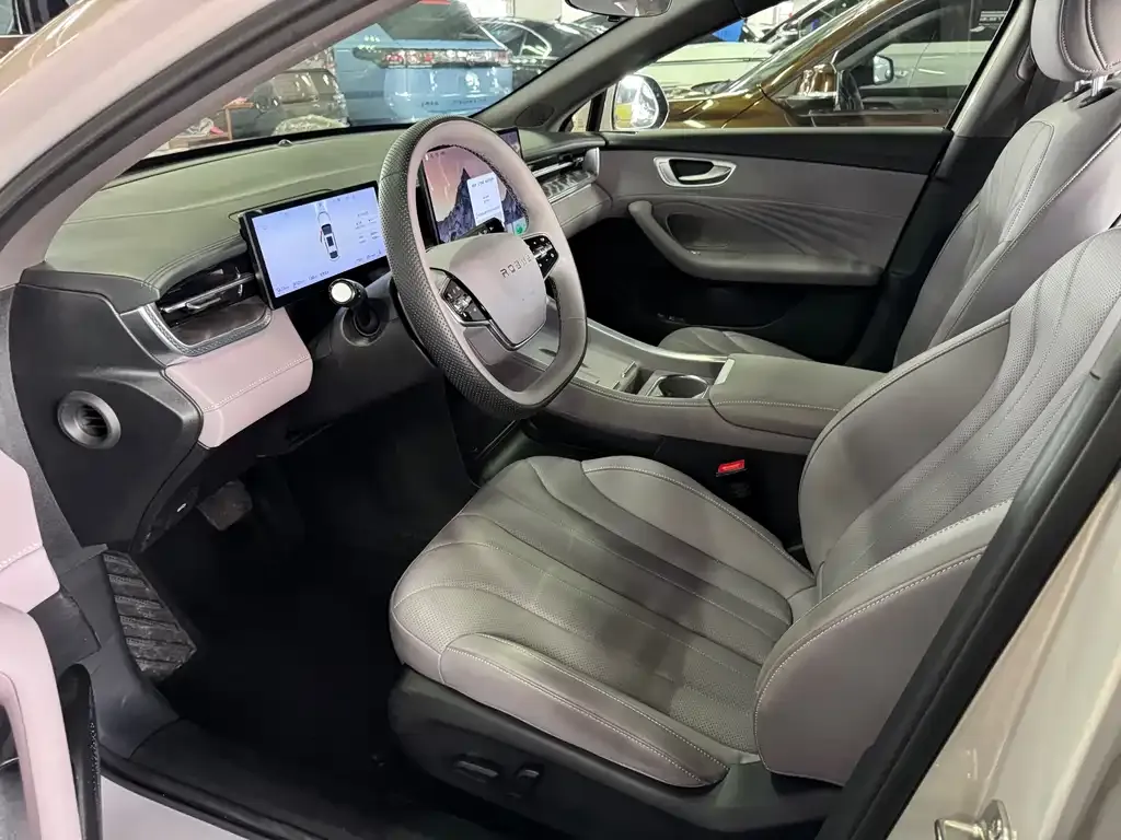 Roewe M7 DMH 2025 из CN, фото 8