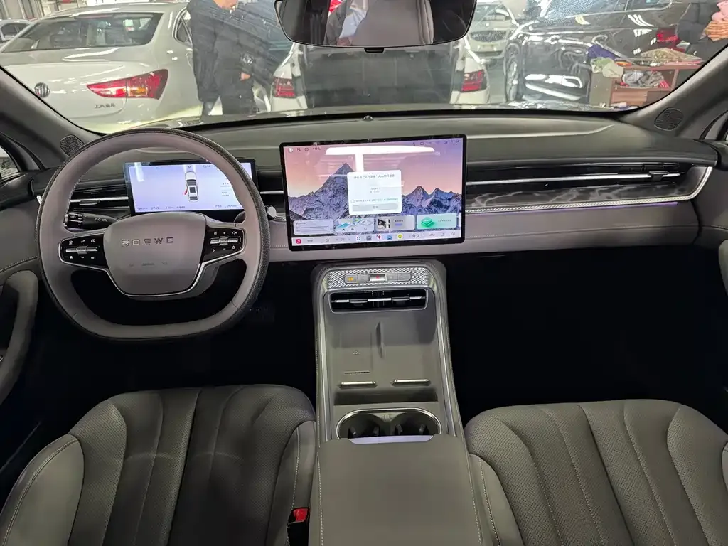 Roewe M7 DMH 2025 из CN, фото 5