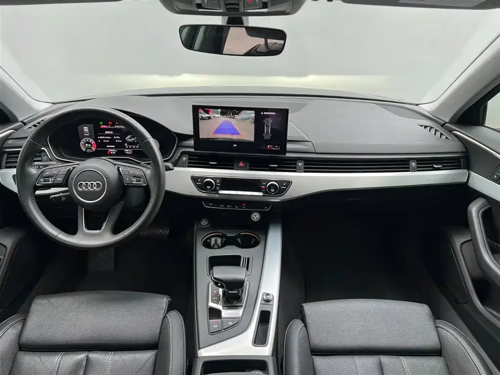 Audi A4L 2021 из CN, фото 7
