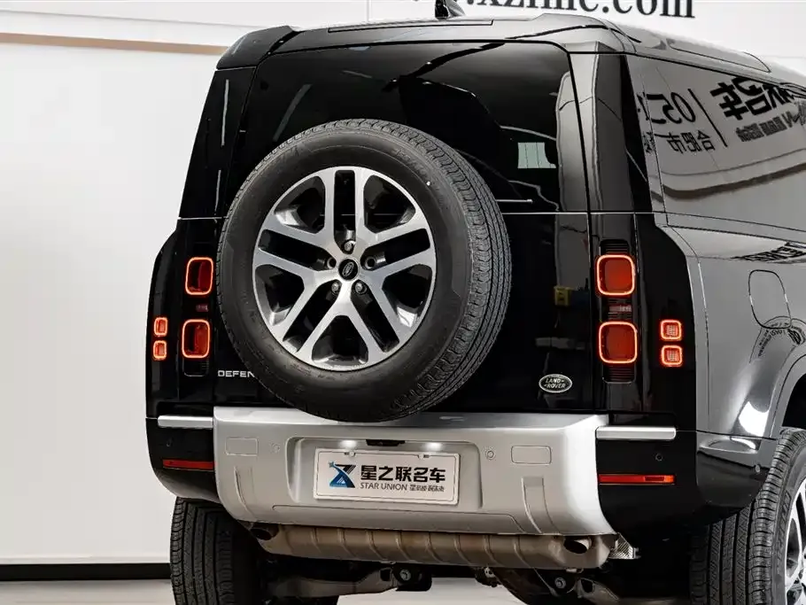 Land Rover Defender — фото 8