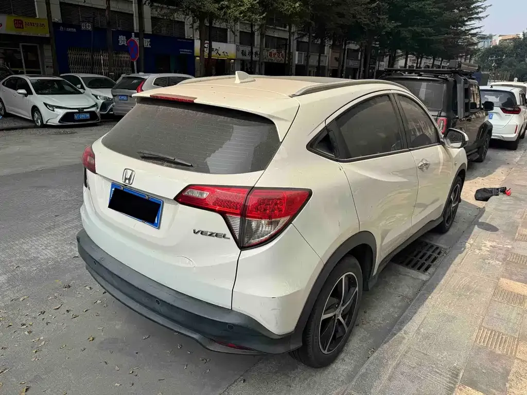 Honda Vezel 2022 из CN, фото 8