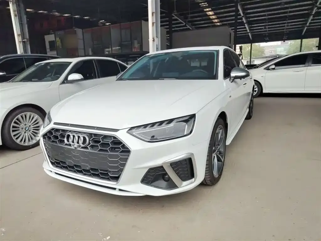 Audi A4L 2023 из CN, фото 6