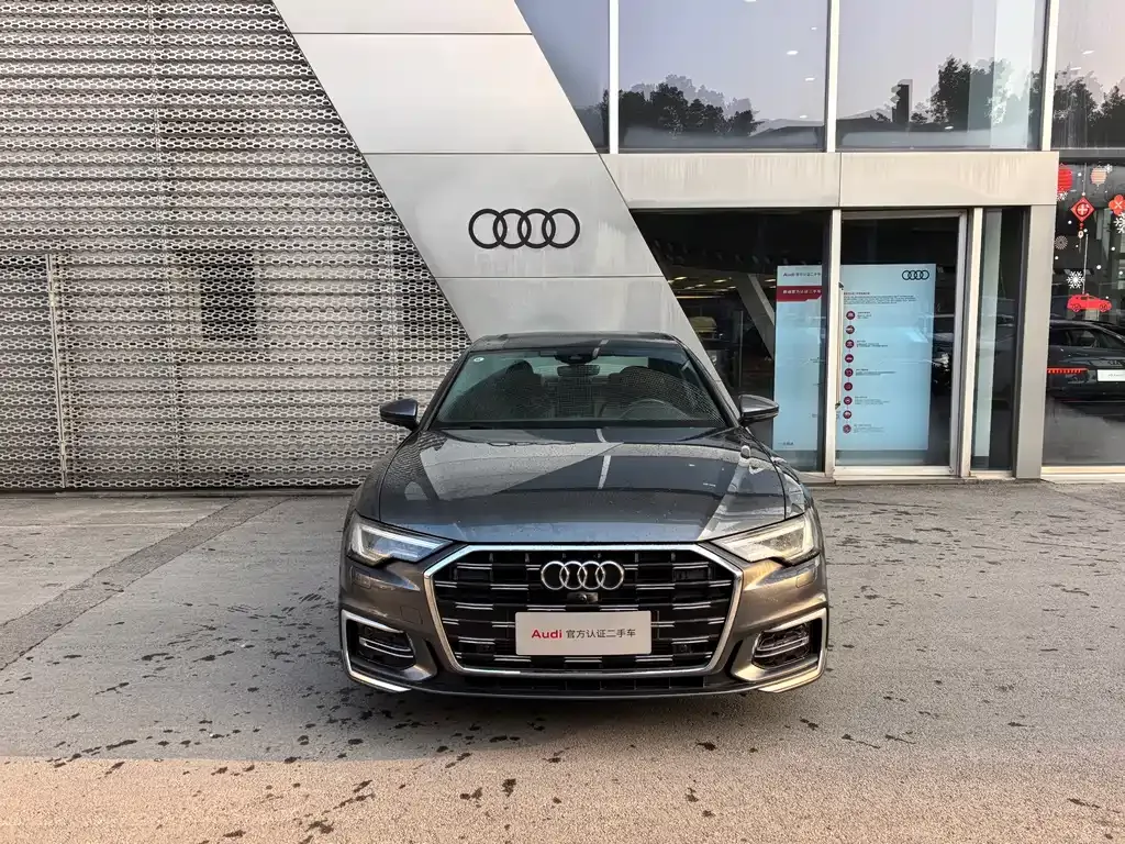 Audi A6L 2024 из CN, фото 2