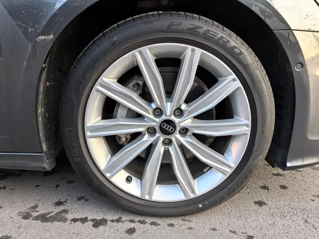 Audi A6L 2024 из CN, фото 5