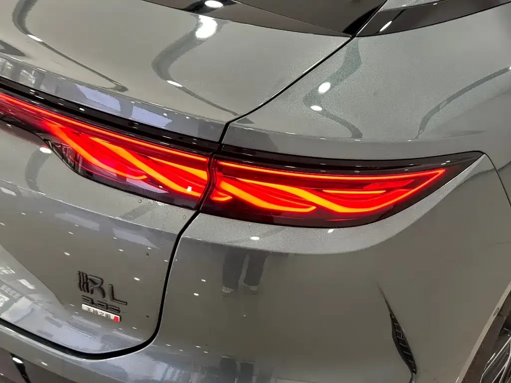 BYD Han L 2025 из CN, фото 8