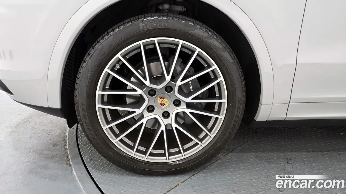 Porsche Cayenne 2023 из KR, фото 9