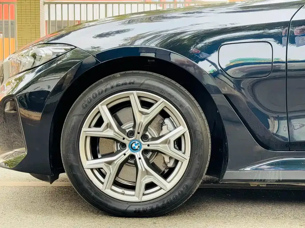 BMW i3 2024 из CN, фото 10