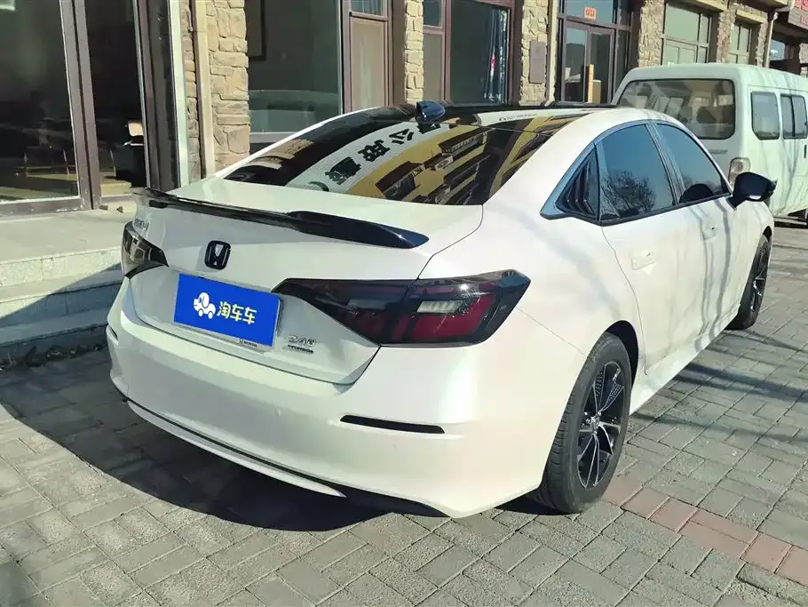 Honda Civic 2024 из CN, фото 6