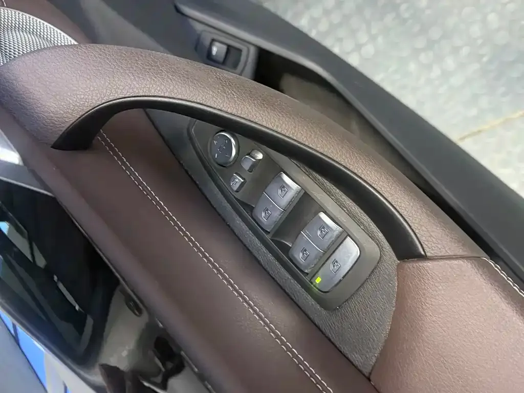 BMW X1 2022 из CN, фото 5