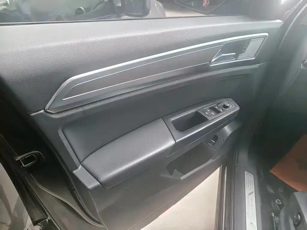 Volkswagen Teramont 2021 из CN, фото 5