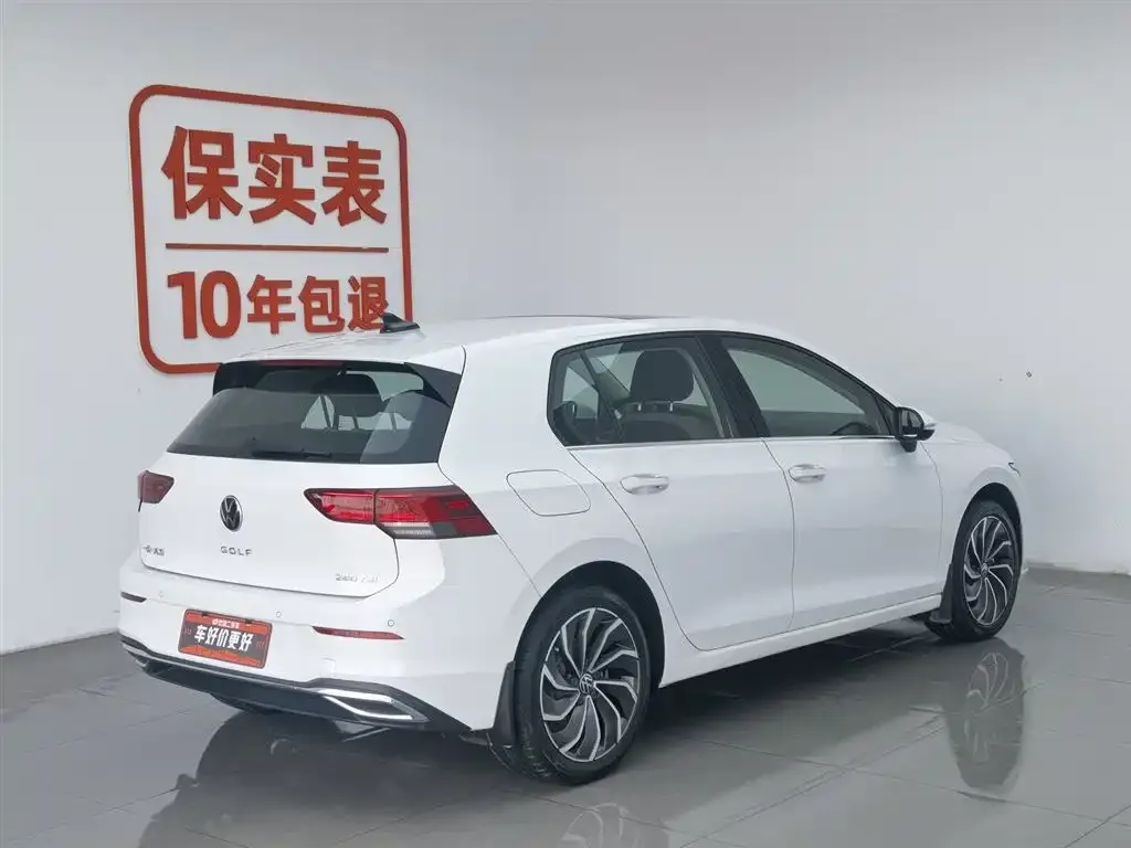 Volkswagen Golf 2022 из CN, фото 4