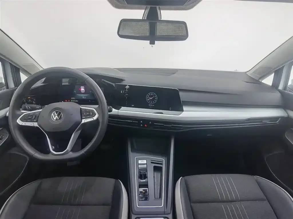 Volkswagen Golf 2022 из CN, фото 9