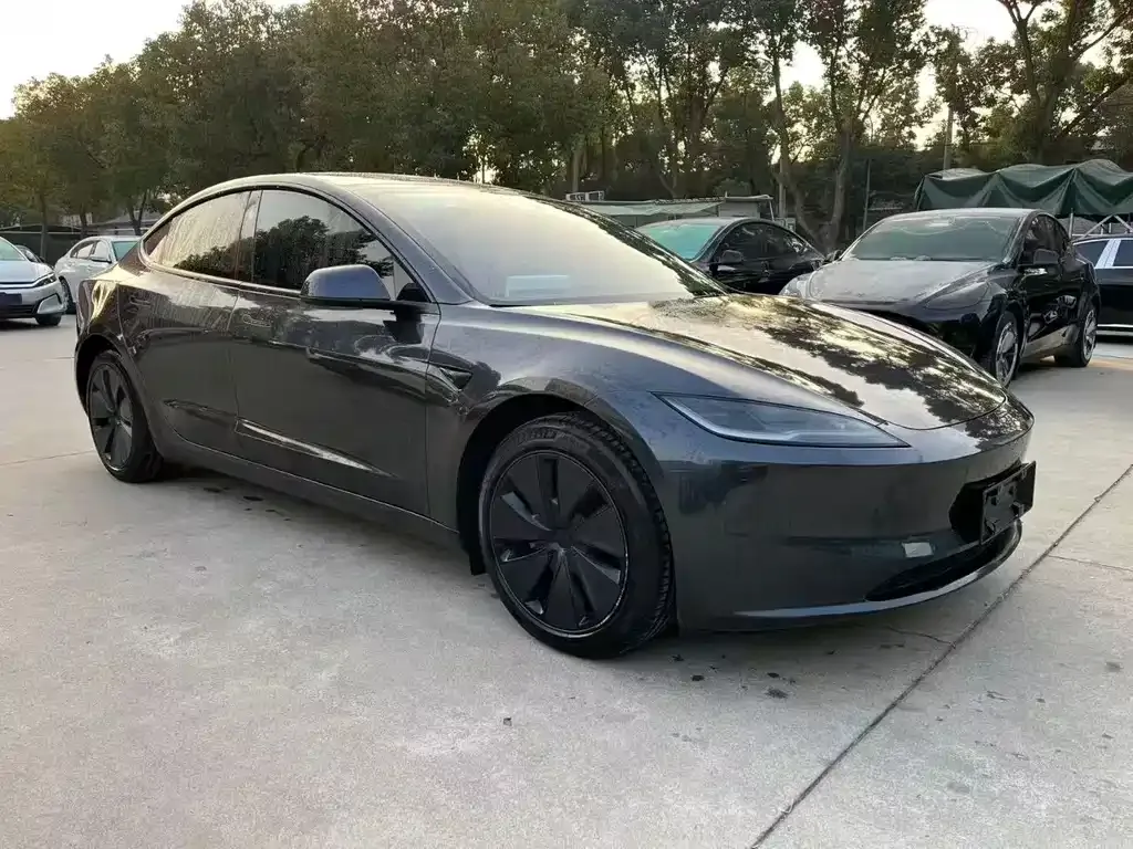 Tesla Model 3 2024 из CN, фото 9