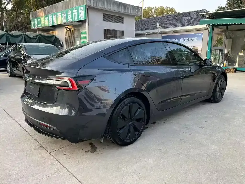 Tesla Model 3 2024 из CN, фото 8
