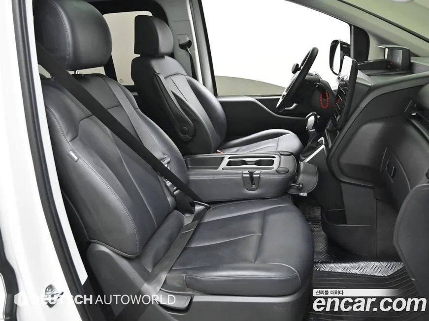 Hyundai Staria — фото 10