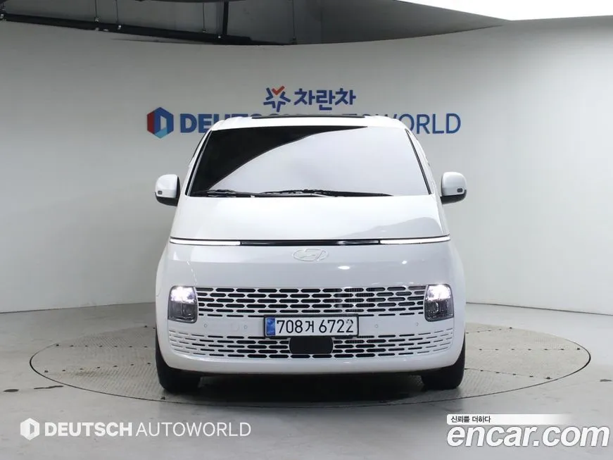 Hyundai Staria — фото 4