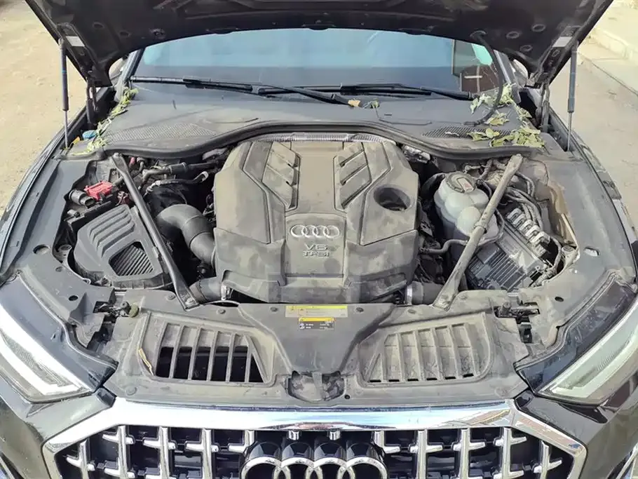 Audi A8 2021 из CN, фото 9