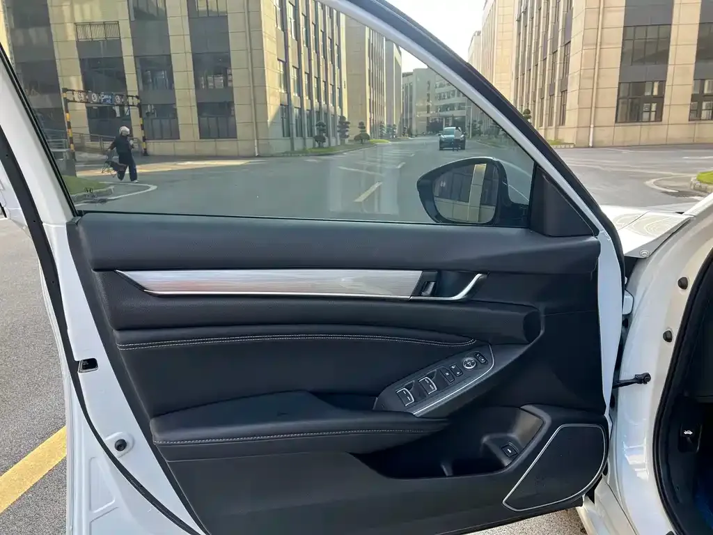 Honda Inspire 2022 из CN, фото 3