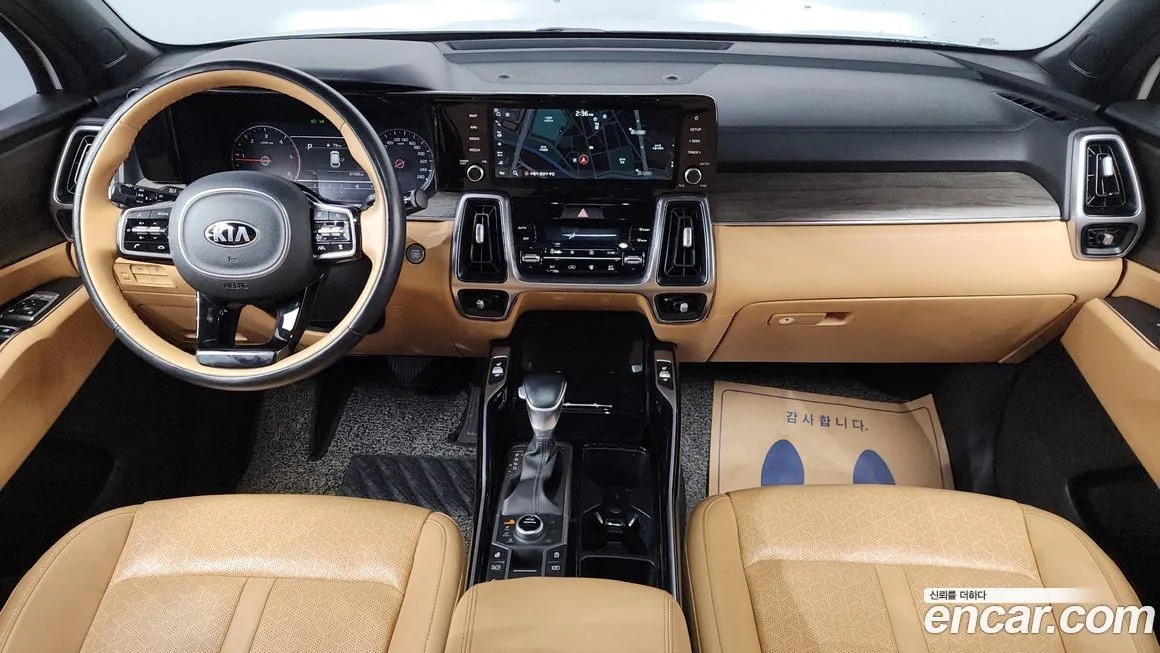 Kia Sorento — фото 7