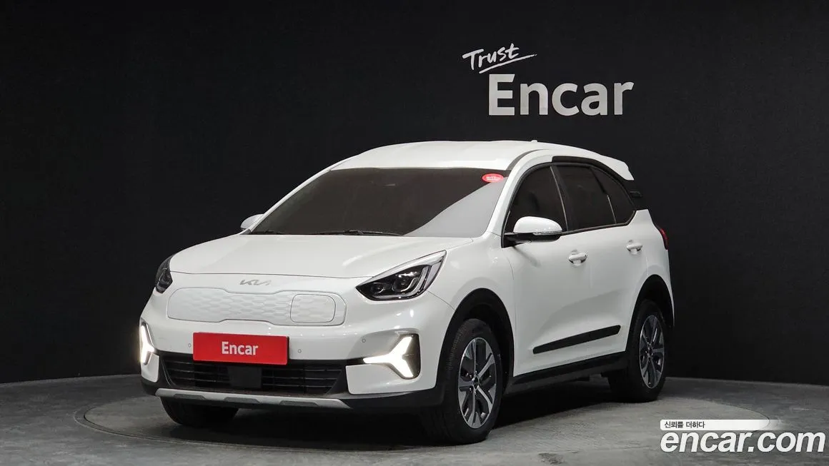 Kia Niro 2023 из KR, фото 1