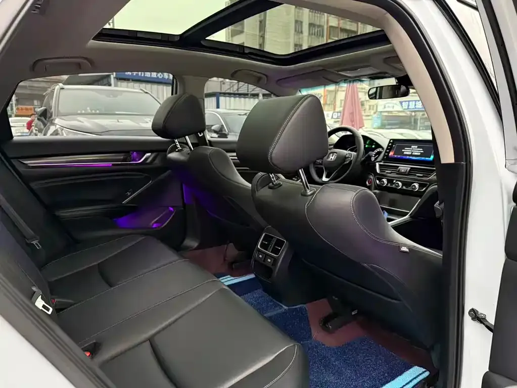 Honda Accord 2021 из CN, фото 9