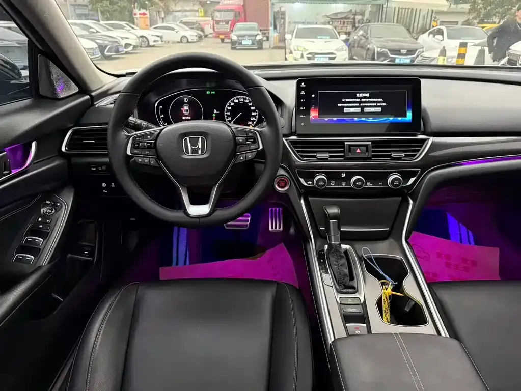 Honda Accord 2021 из CN, фото 2