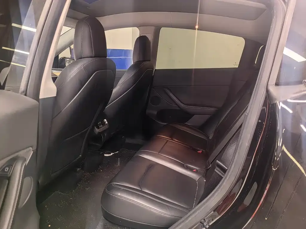 Tesla Model Y 2021 из CN, фото 8