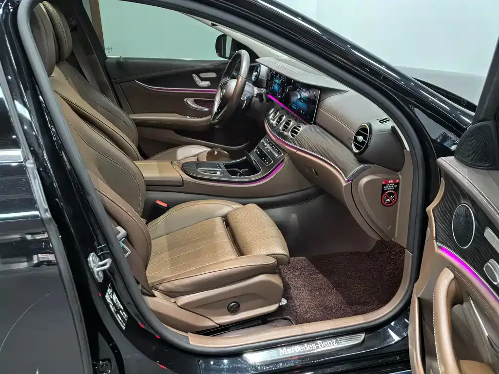 Mercedes-Benz E-Class 2022 из CN, фото 10