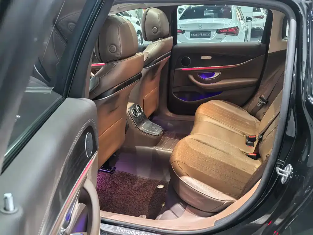 Mercedes-Benz E-Class 2022 из CN, фото 7