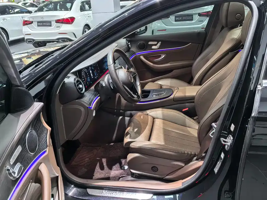 Mercedes-Benz E-Class 2022 из CN, фото 4