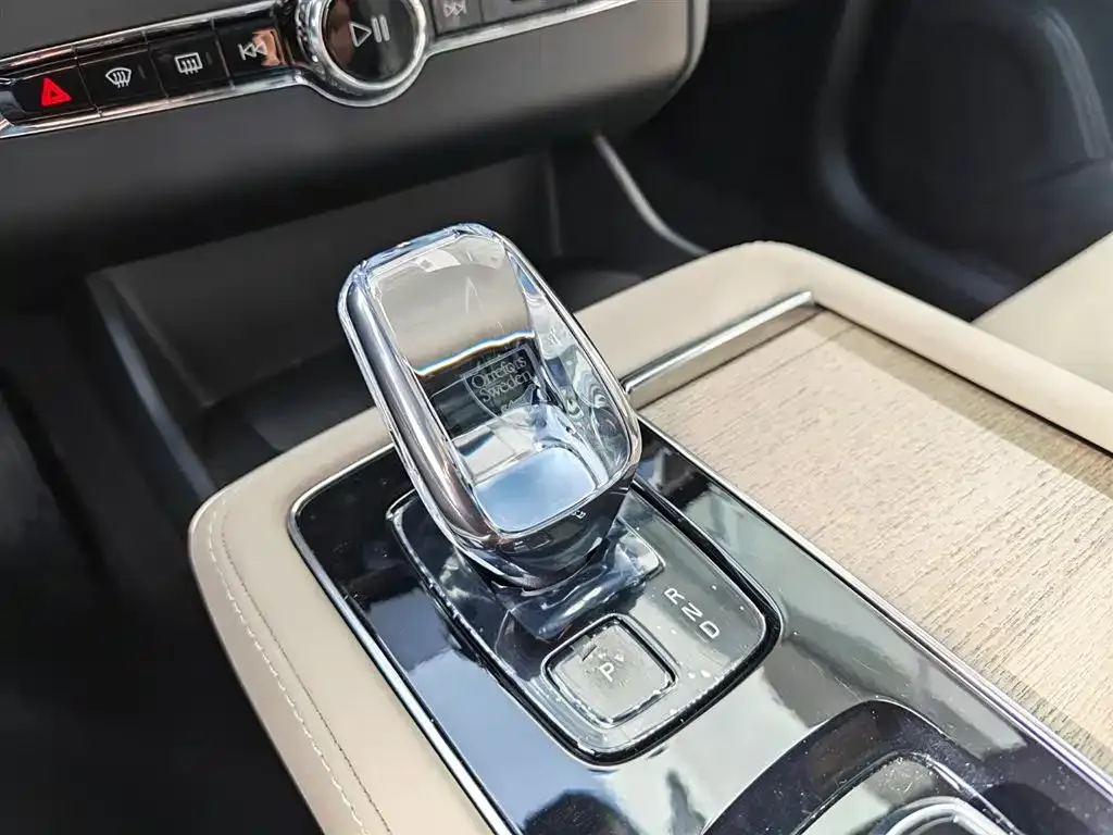 Volvo XC90 PHEV 2026 из CN, фото 5