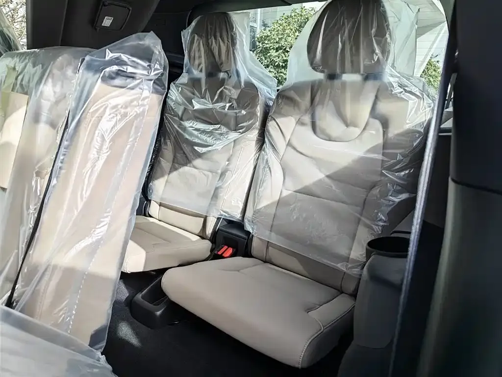 Volvo XC90 PHEV 2026 из CN, фото 2
