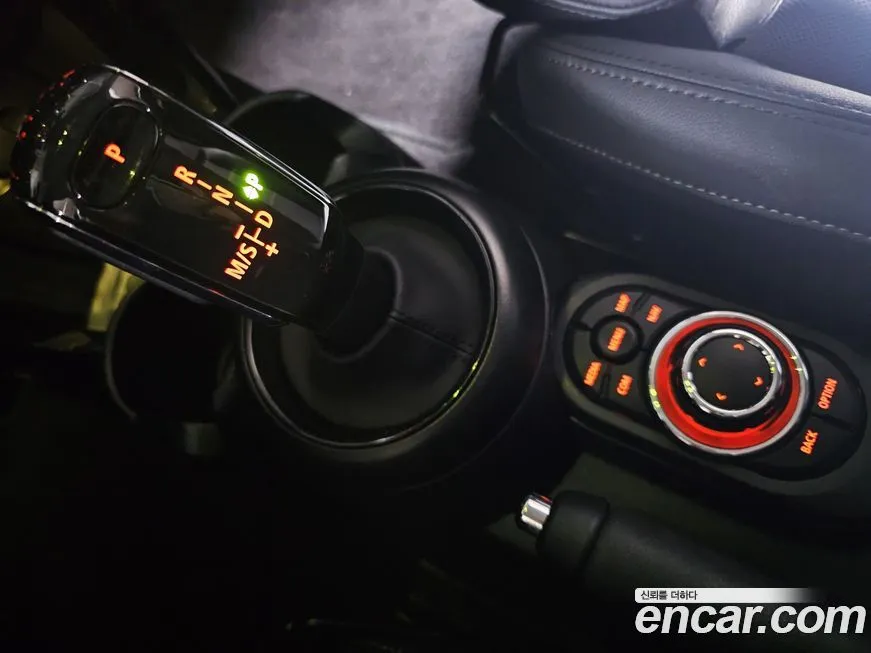 Mini Cooper 2024 из KR, фото 4