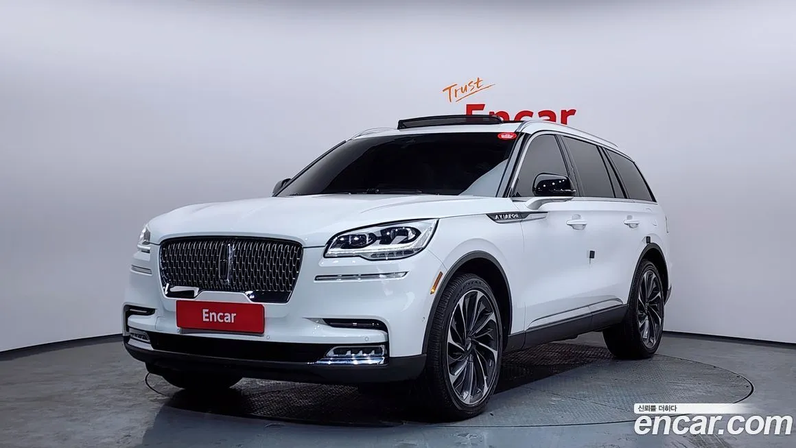 Lincoln Aviator — фото 1