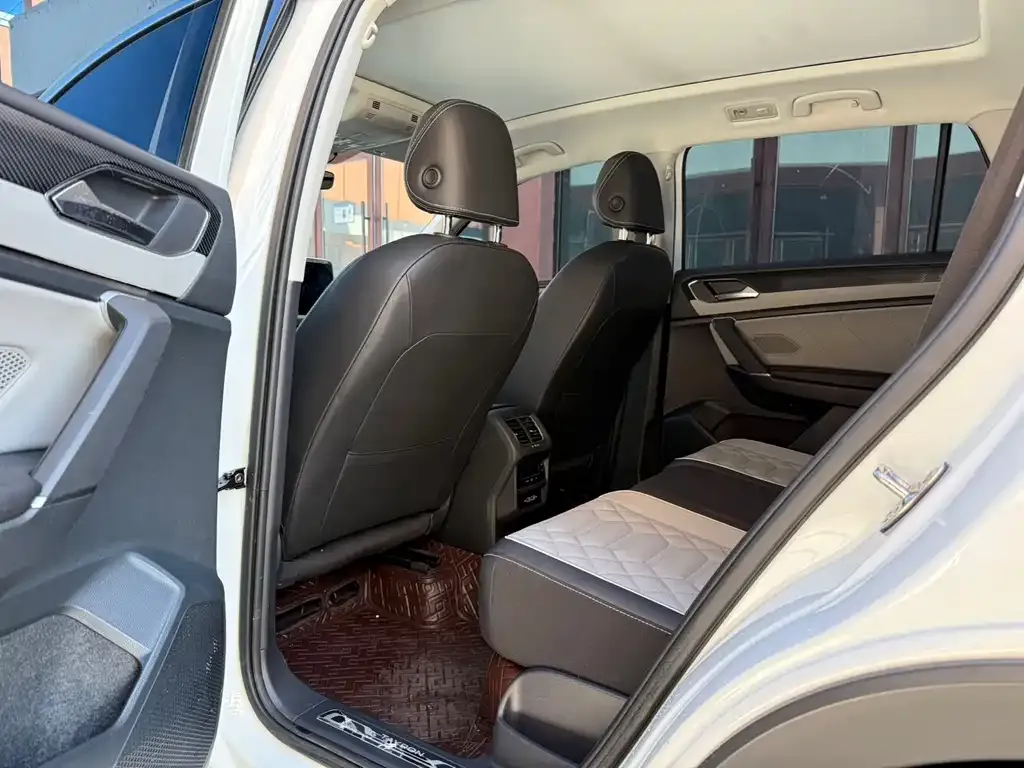 Volkswagen Tayron 2023 из CN, фото 5