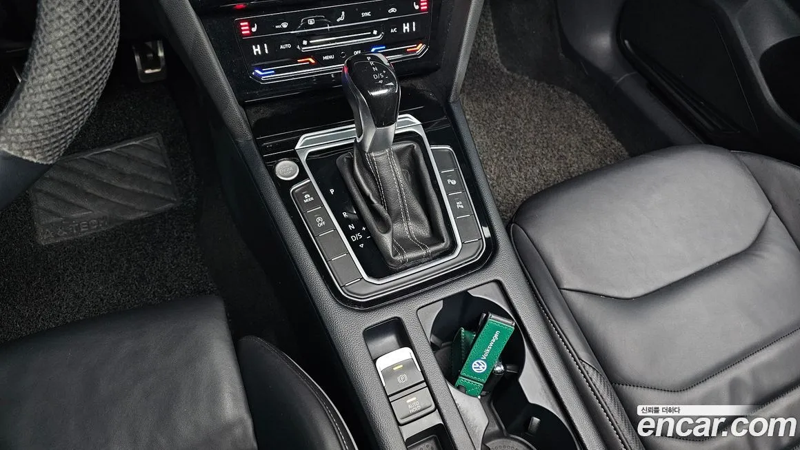 Volkswagen Arteon 2023 из KR, фото 10