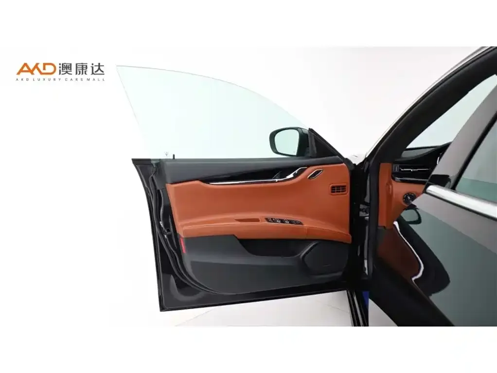 Maserati Quattroporte 2022 из CN, фото 3