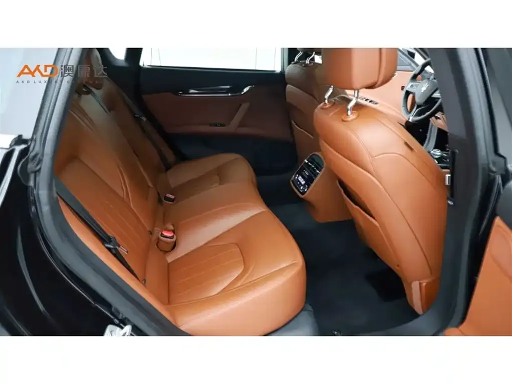 Maserati Quattroporte 2022 из CN, фото 2