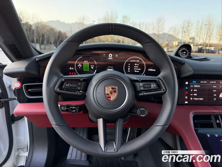 Porsche Taycan 2025 из KR, фото 10