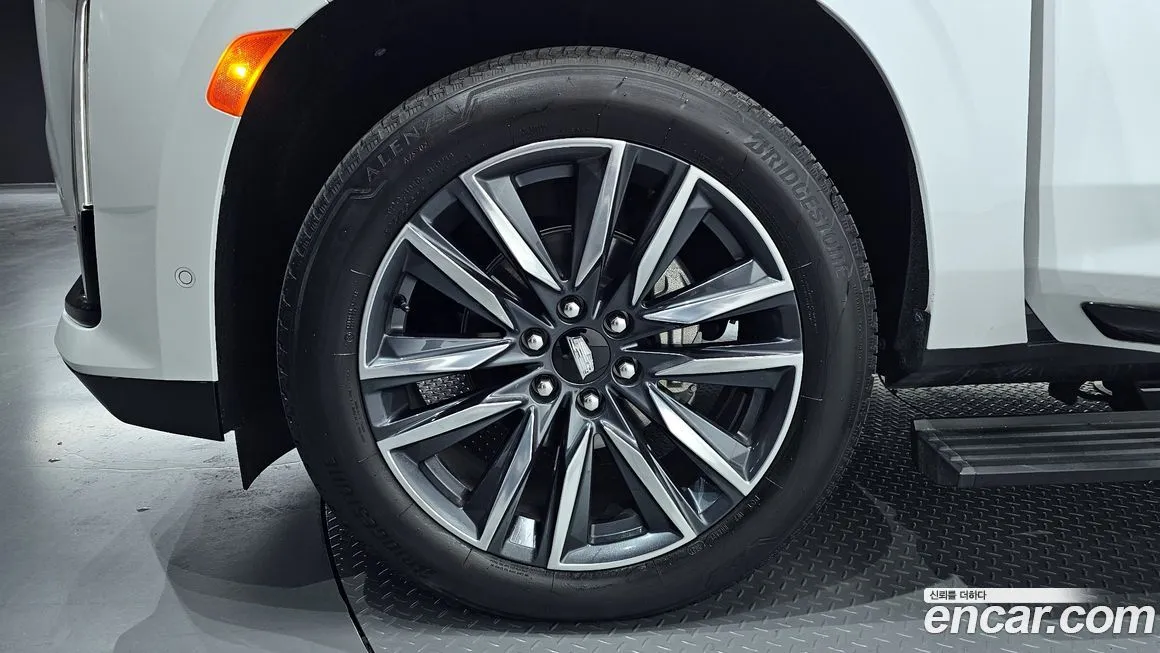 Cadillac Escalade 2021 из KR, фото 5