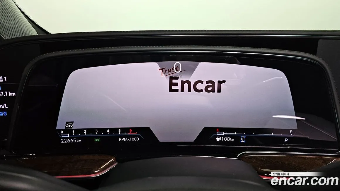 Cadillac Escalade 2021 из KR, фото 8